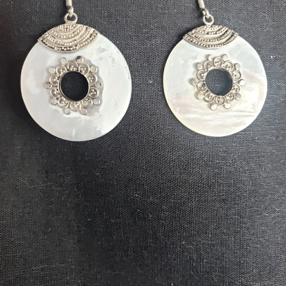 Jewelry - Abalone shell earrings